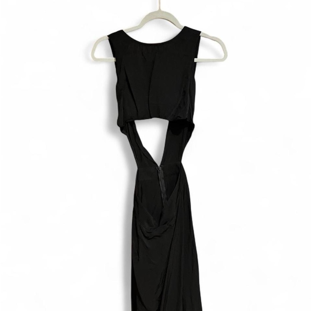 Flynn Skye Black Sleeveless Midi Gown